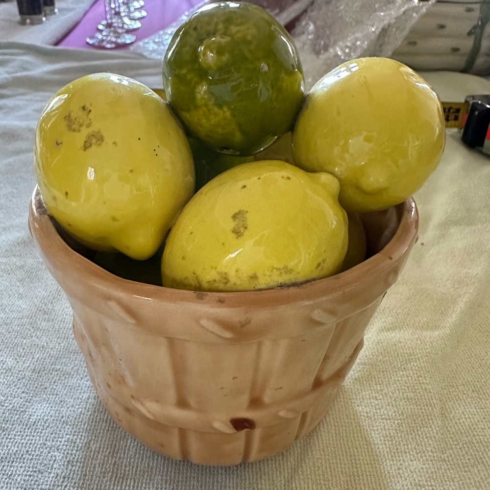 Ceramic fruit